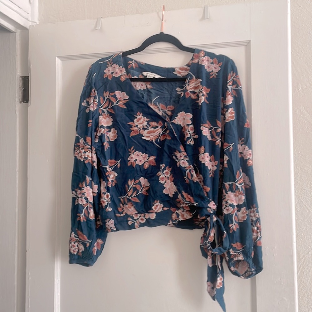 American eagle top